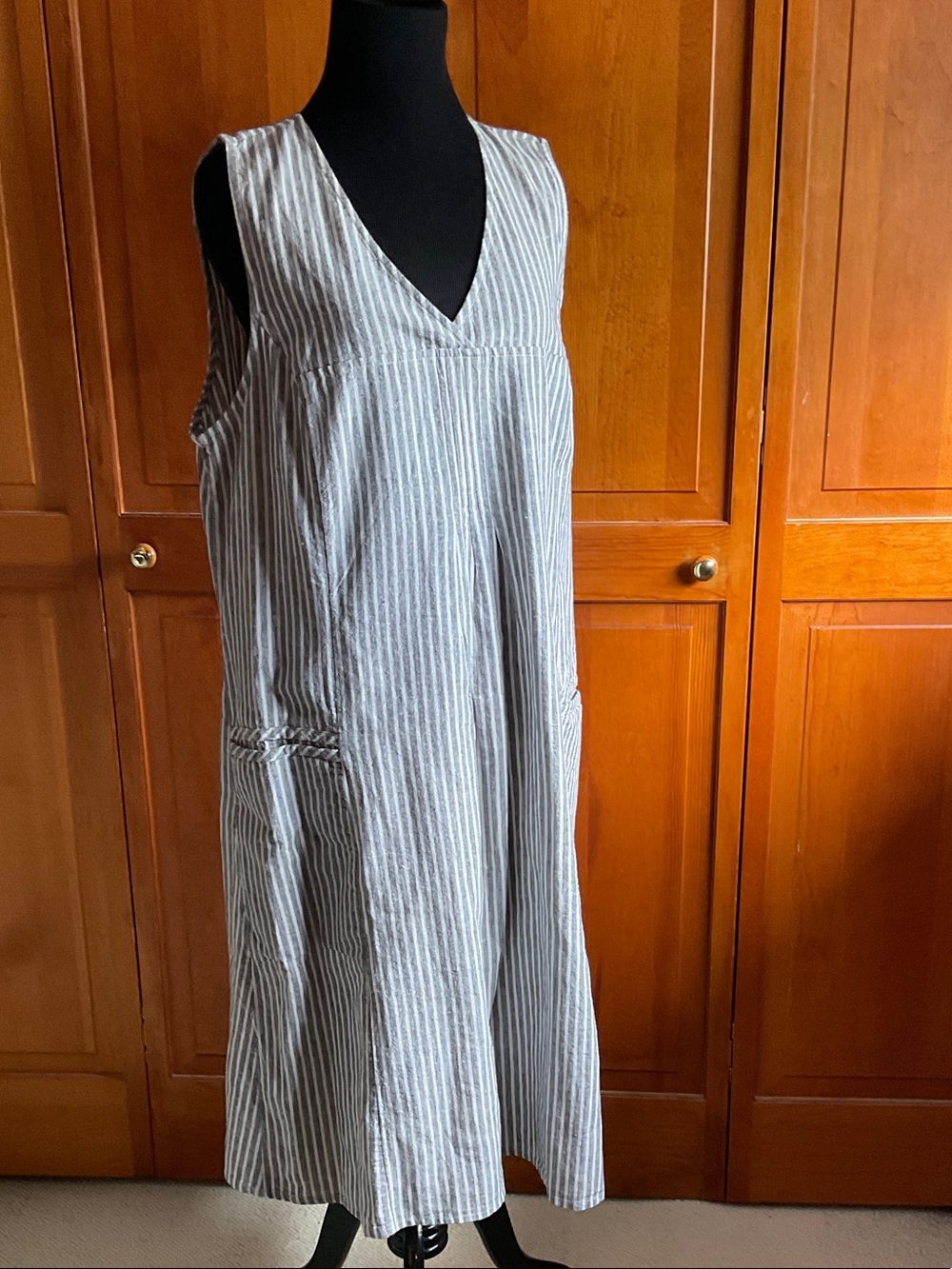 Coldwater Creek Sleeveless Striped V-Neck Maxi Dress in Black  & White